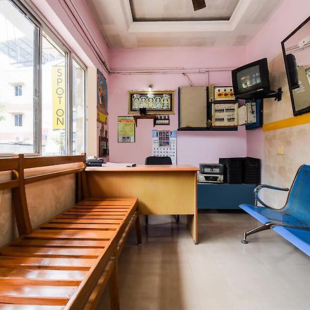 Tribhuvanam Hotel O K.S.Lodge מראה חיצוני תמונה